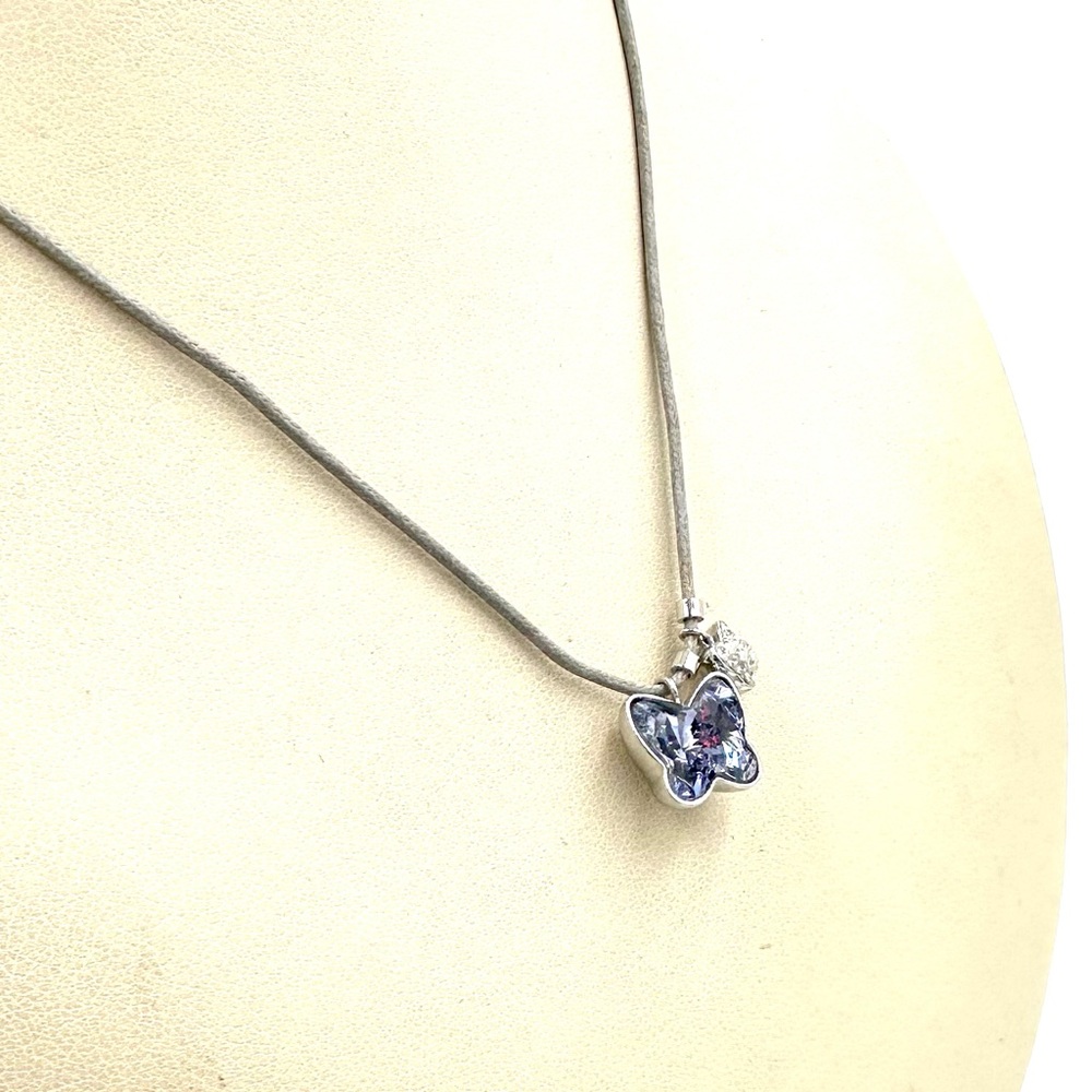 Swarovski Crystal Necklace Mini Provence Lavender Butterfly Necklace NWOT - Picture 3 of 10